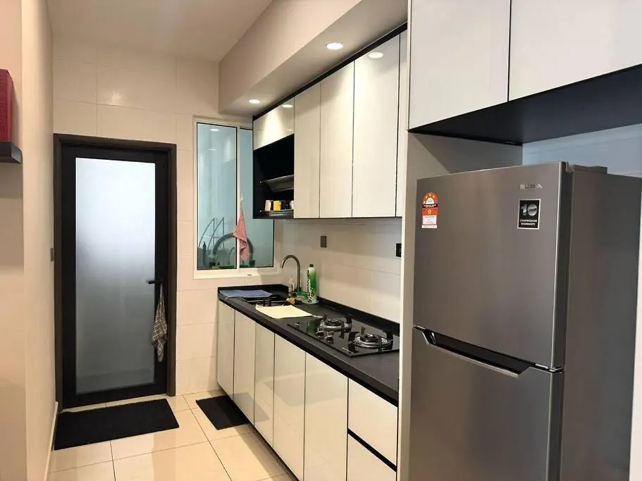 Pinnacle Tower 4Br,Jb Town, Near Ksl Johor Bahru 0*,