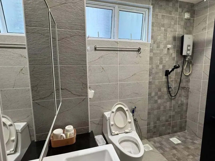 Pinnacle Tower 4Br,Jb Town, Near Ksl Johor Bahru 0*,